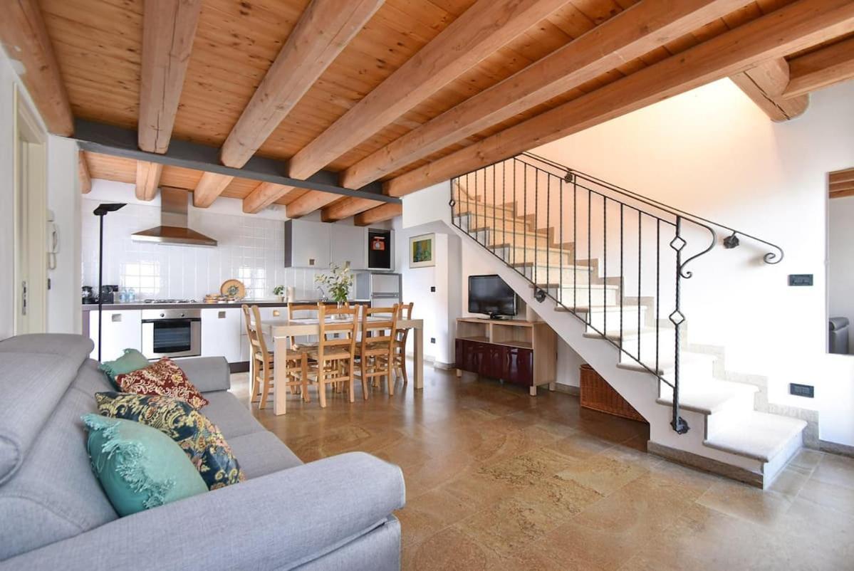 Calaone Wondeful Duplex Apartment Con Parcheggio X4 Baone Exterior foto